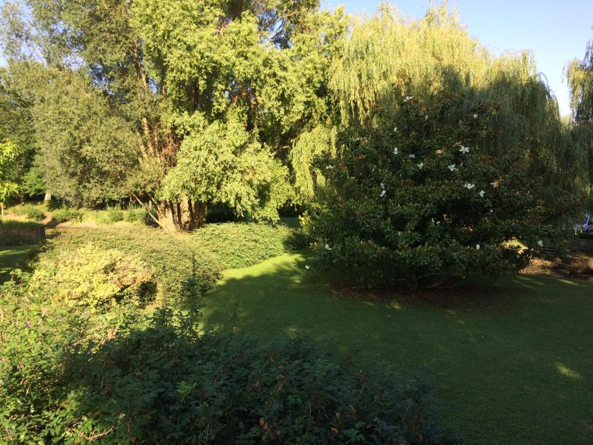 Les 3 Roses Bed & Breakfast Anjouin Exterior foto